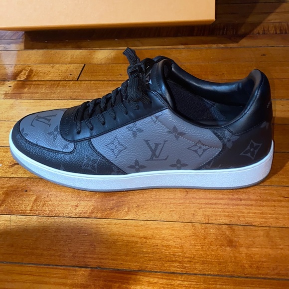 Official LOUIS VUITTON ‘Rivoli’ Sneaker - Picture 6 of 8